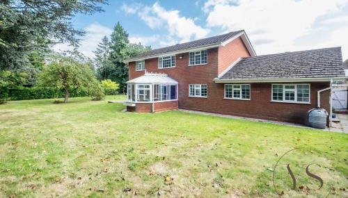 6BR Villa in Birmingham with Free Onsite Parking - Foto 4