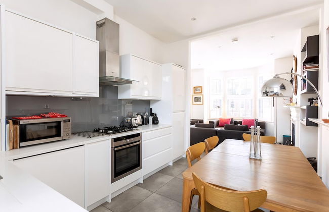 Spacious Apartment Near Portobello Road - Foto 8