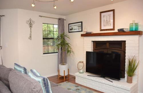 Sonoma Hideaway 3BD 2,5 BATH, Beautiful Patio and Garden - Foto 20