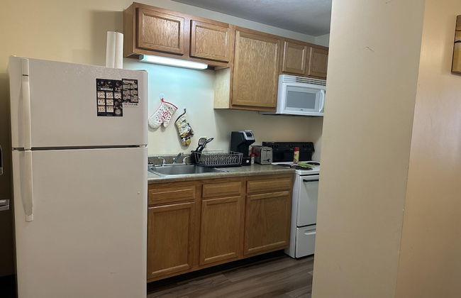 2 Bedroom Downtown Apt Walkable Safe Clean - Foto 3