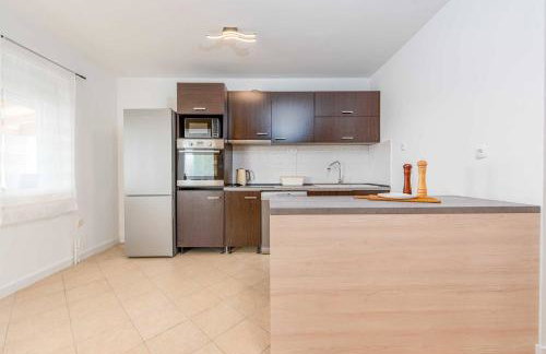 MY DALMATIA - Villa Pezer with heated swimming pool, sauna and Jacuzzi - Foto 35