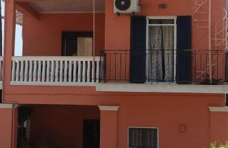 Mponanos' Family House - Foto 7