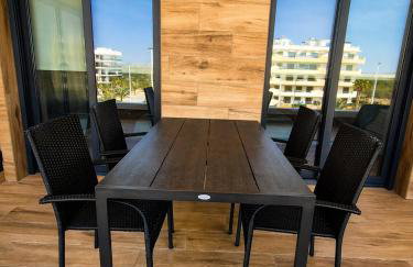 Claudia Luxury Apartment near the beach with a pool, gym, and secure gated parking - Foto 17
