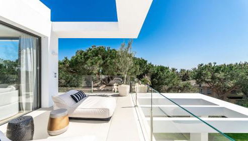 Villa exclusiva con piscina privada climatizada - Foto 2