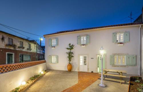 Gardenland House Leiria - Photo 1