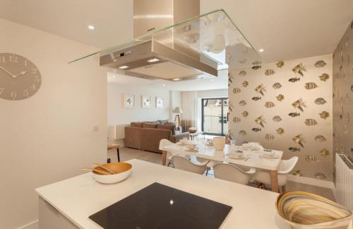 12 Woolacombe East - Luxury Apartment at Byron Woolacombe, only 4 minute walk to Woolacombe Beach! - Photo 7