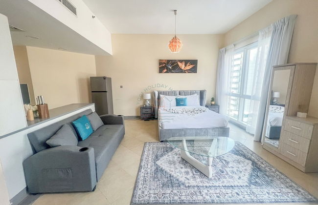 Snug Studio With City Views, Perfect For Couples - Photo 1