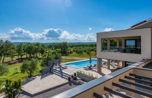 Villa Silente, modern and luxurious villa hugged by nature - Foto 51