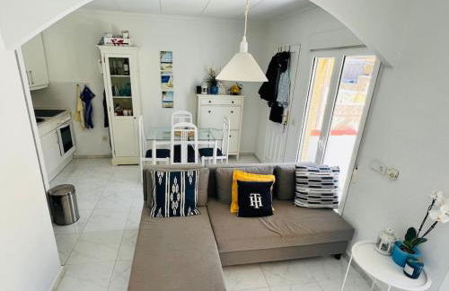 Sunny, South-Facing & Welcoming - Foto 23