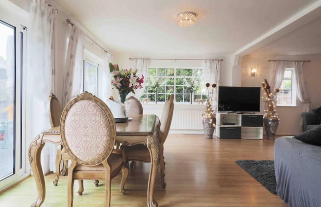 Inviting 7-bed House With sea Views in Hythe - Foto 17