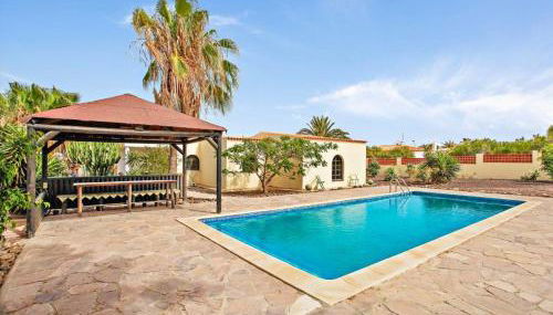 Villa Aventura - Photo 1