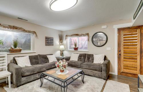 Game Room and Hot Tub Salt Lake City Area Apt - Photo 8