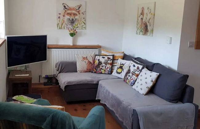 3 Bedroom Cottage - Hot Tub, Garden, Parking - Foto 8