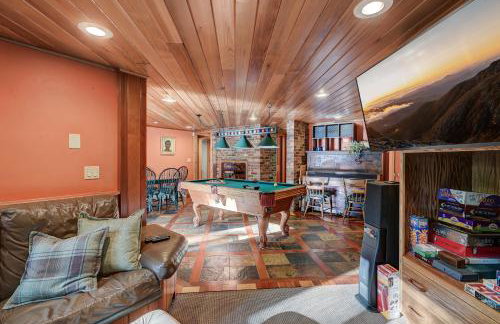 Steps to the Ellis River - Luxe, Hot Tub, Game Room - Foto 17