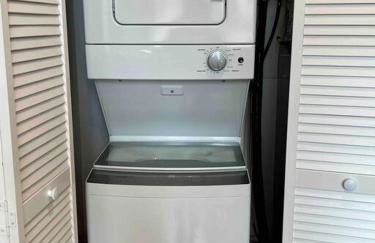 404 Rose in the city 1 BD living room in center city - Foto 30