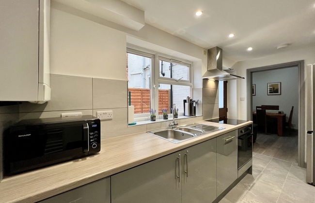 St Michael House - Photo 19