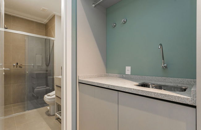 Studios Tower by Viva - Prédio com piscina e estacionamento no centro de Floripa - Foto 66