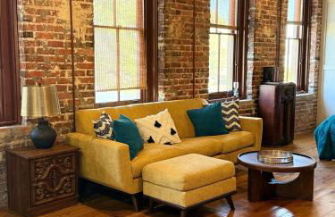 Exposed Elegance - Foto 5