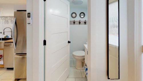 Romantic Secret Garden - Marble Floors & Bath DT Just 2 Blocks Beach Only 3 Miles - Foto 5