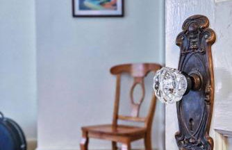 Historic Tudor Home, Heated Pool - Photo 21