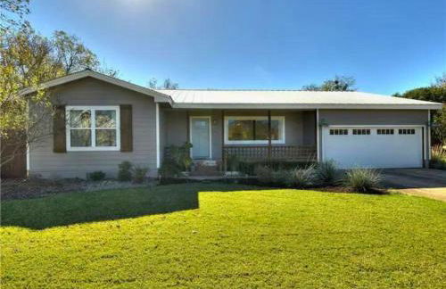 Private Pool & Hot Tub! Charming Hill Country Home Minutes to Wineries/Shops! - Foto 28