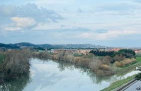 Skyscraper Apartment Pontedera - Foto 16