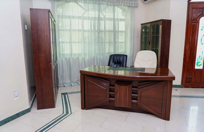 Luxury Residence with Ocean View in Masaki - Photo 35