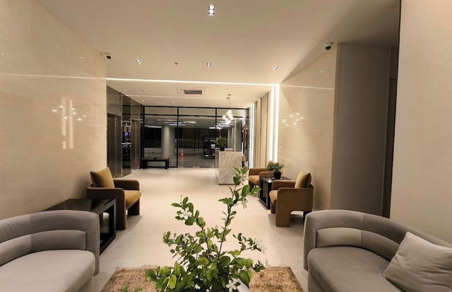 Sathorn 111 - Photo 2