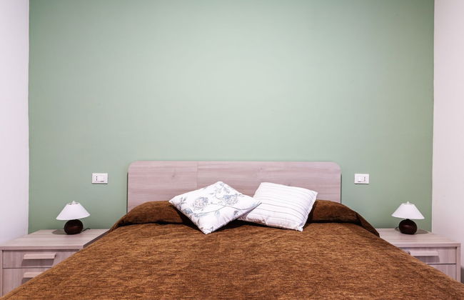 2-bed Apt With Stunning Lake Como Views & Terrace - Foto 7