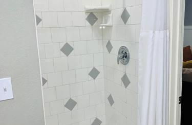 Witte Wonderland - Separate Garage Apartment!! - Foto 48