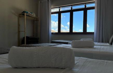 Quarto Elegante - Casa com piscina no Centro - Foto 44