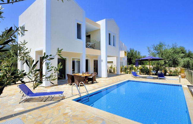 Villa Irineos With 2 Bedrooms and 3 Bathrooms - Foto 1