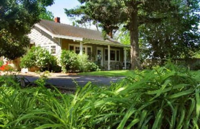 Cottage on Armstrong - Foto 20