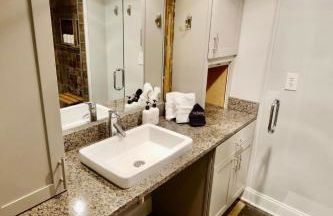 DC Beckons Darling Apt Sleeps 4 - Foto 8