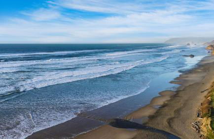 Half Block to Beach w/ Oceanview, Patio + Balcony The Shore Pine by Avantstay - Foto 86