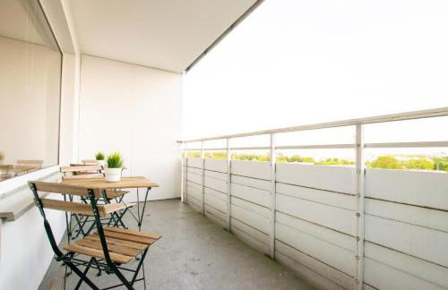 Tolstov Apartments - 1 or 3 Room Apartments with Balcony - 20 Min Messe DUS & Airport DUS - Foto 45