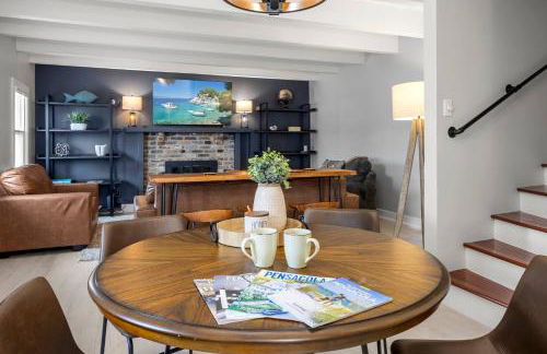 NEW Calle De Santiago in the Heart of Pensacola! - Foto 4