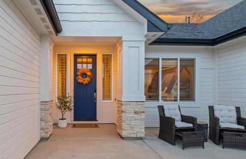 Relaxing Sauna Retreat Fire Pit and Swing Set - Foto 54