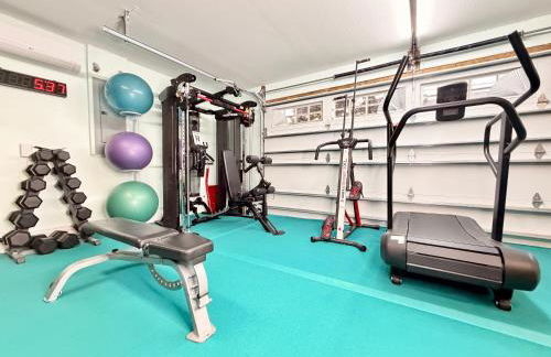 Hyde Park Lux Dual Townhouse Retreat w Gym & Sauna Sleeps 16 Walkable - Foto 26