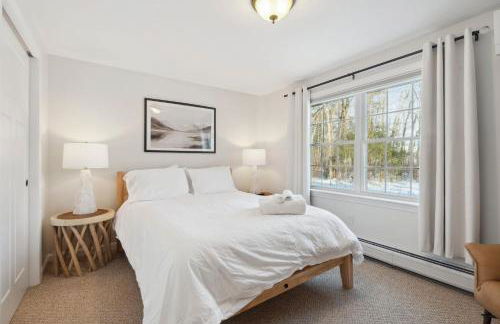 Winnisquam Landing Lakefront Firepit Deck - Foto 24