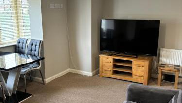 Two Bedrooms Two Bathrooms and Private Parking Rugby - Foto 2