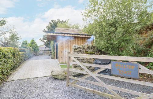 Hilltop Lodge - Photo 19