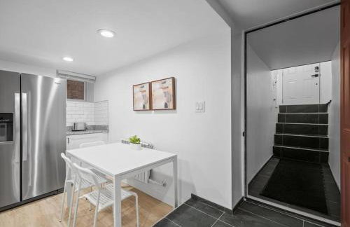 Shadyside, Pittsburgh, Modern and Quiet 1 Bedroom Unit1 with Free Parking - Foto 14