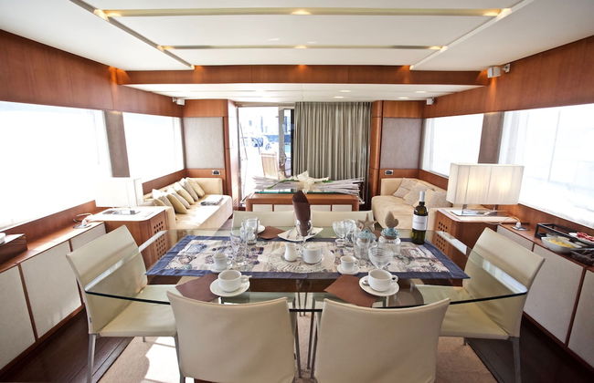 Italy Luxury Yacht Charter - Photo 26