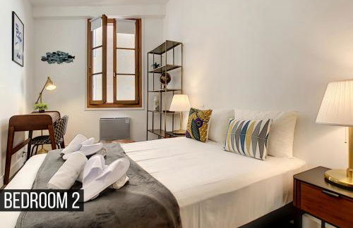 Coeur Vieux Nice - Place Rossetti - Foto 12