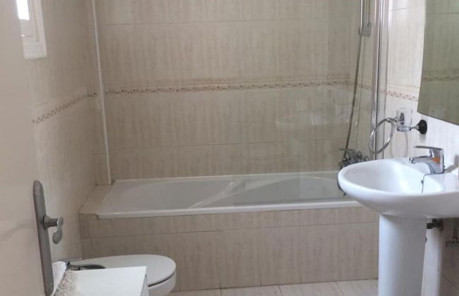 Seaview Balcony - 3 Bedroom Apartment Sleeps 6 - Foto 8