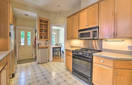 Classic Oak Park Home, 11 Mi to Downtown Chicago! - Foto 9