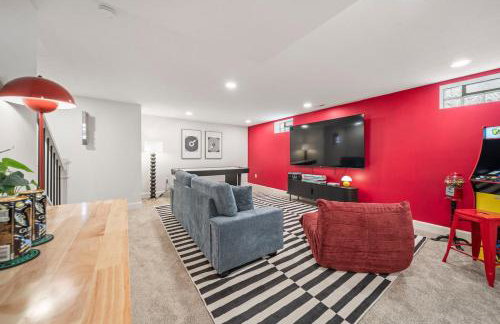 Hot Tub - Mins to Short North - Retro Game Room - Foto 44