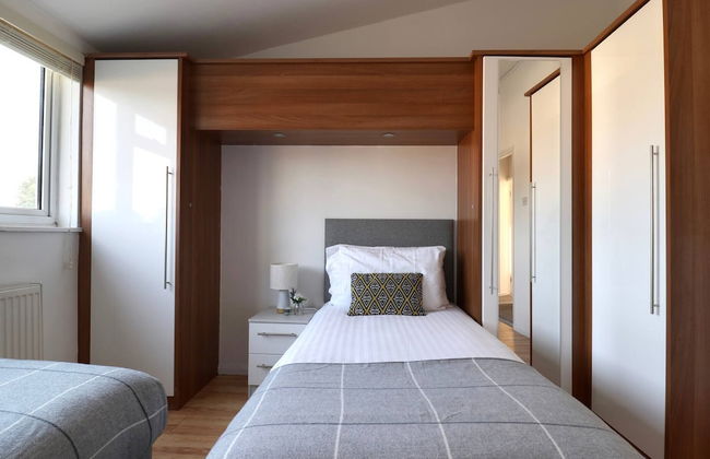 Skyvillion - Valley Way - 3bed House In Stevenage - Foto 9