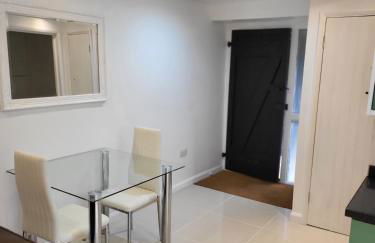 Beautiful One Bed Studio Flat - Dog Friendly - Foto 8
